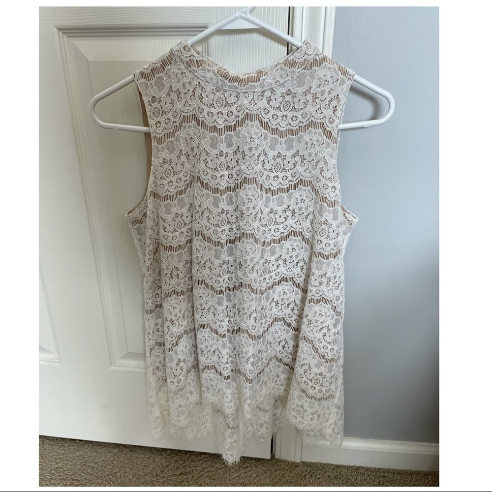 Rose & Olive Cream Lace Tank top!